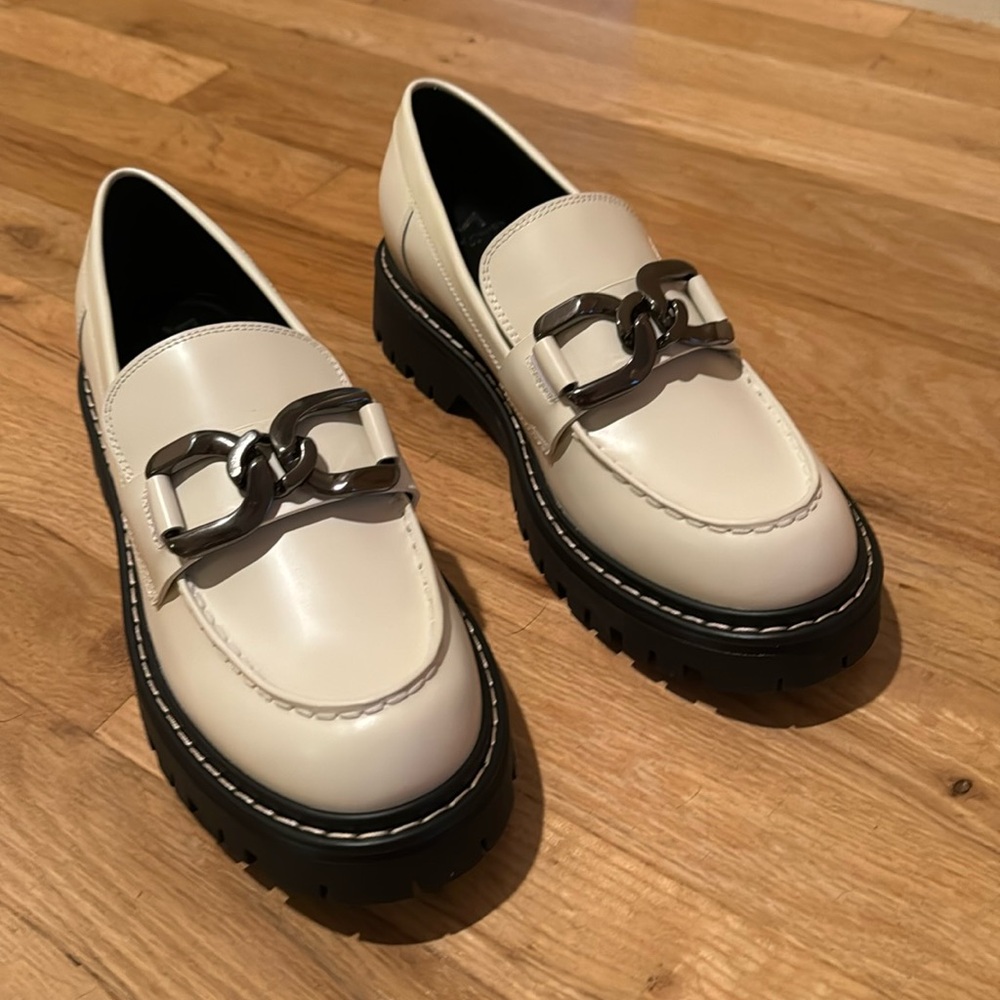 Marc fisher ltd loafers
